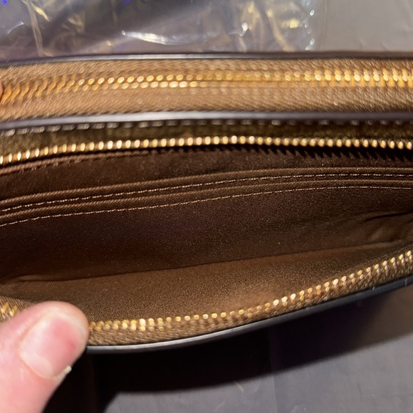 NWT Coach Double Zip Wallet  Snowflake Print - Picture 3 of 4